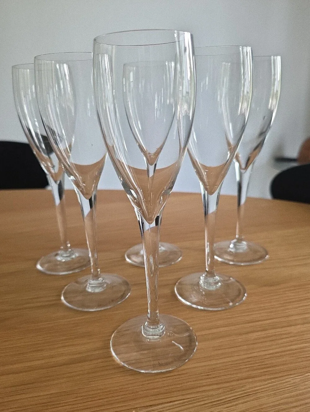 6 Veuve Clicquot Champagne Glasses